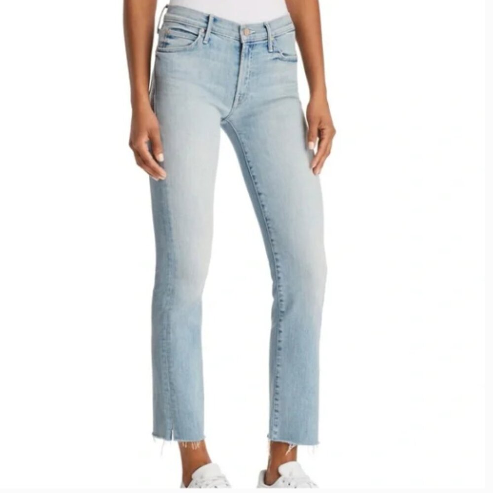 MOTHER The Rascal Ankle Snippet Mid Rise Crop Jeans in Tinge Light Wash